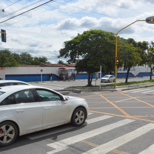 SMT orienta motoristas sobre alterações no trânsito durante eventos esportivos e concurso público no domingo (8)