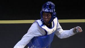 Henrique Marques se torna primeiro homem brasileiro campeão mundial de taekwondo