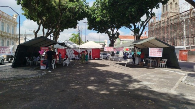 Prefeitura realização mobilização contra ISTs com testes rápidos e orientações