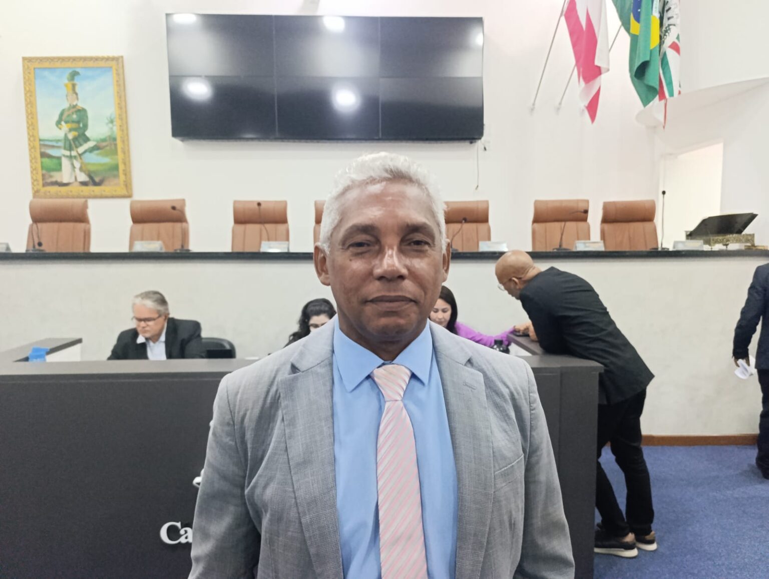 Vereador classifica proposta da previdência municipal como “pacote de maldades” em Feira de Santana