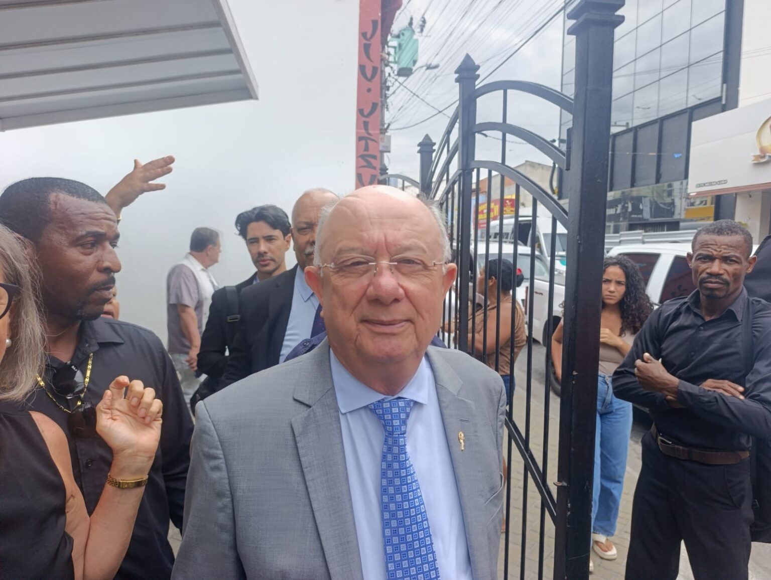 Prefeito participa da abertura dos trabalhos legislativos de 2026 e fala das prioridades do ano