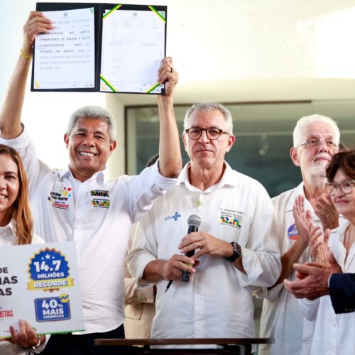 Governo entrega nova sala cirúrgica em hospital e reforça atendimento do SUS