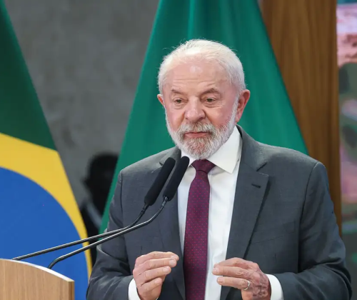 Lula defende recompra da BR Distribuidora e da Refinaria de Mataripe