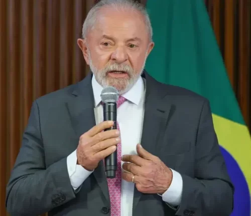 Real Time Big Data: Lula lidera no 1º turno, mas empata com adversários no segundo
