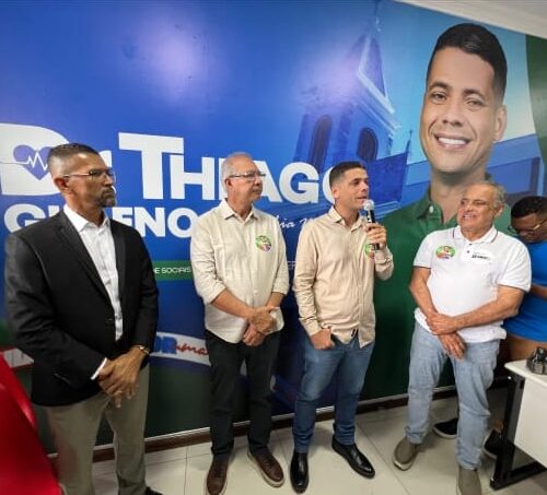 Thiago Gileno inaugura sede de campanha em Feira de Santana com apoio de políticos e lideranças