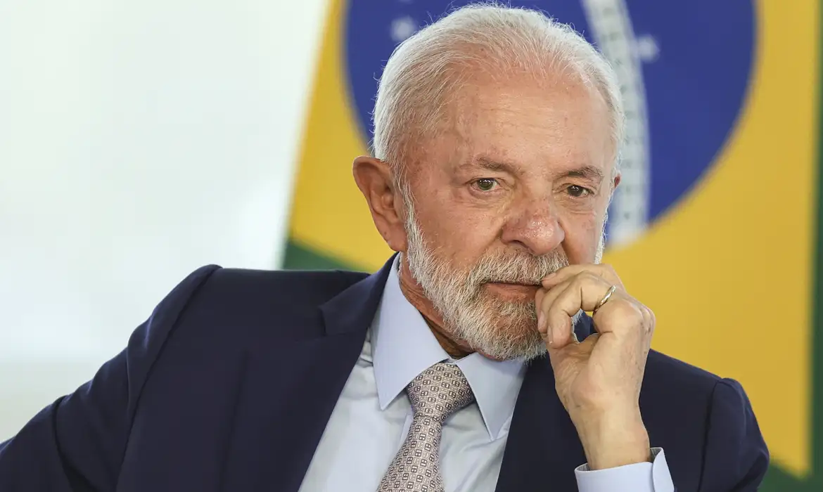 Lula recusa tentativa de Motta de abrir canal para governo resgatar BRB
